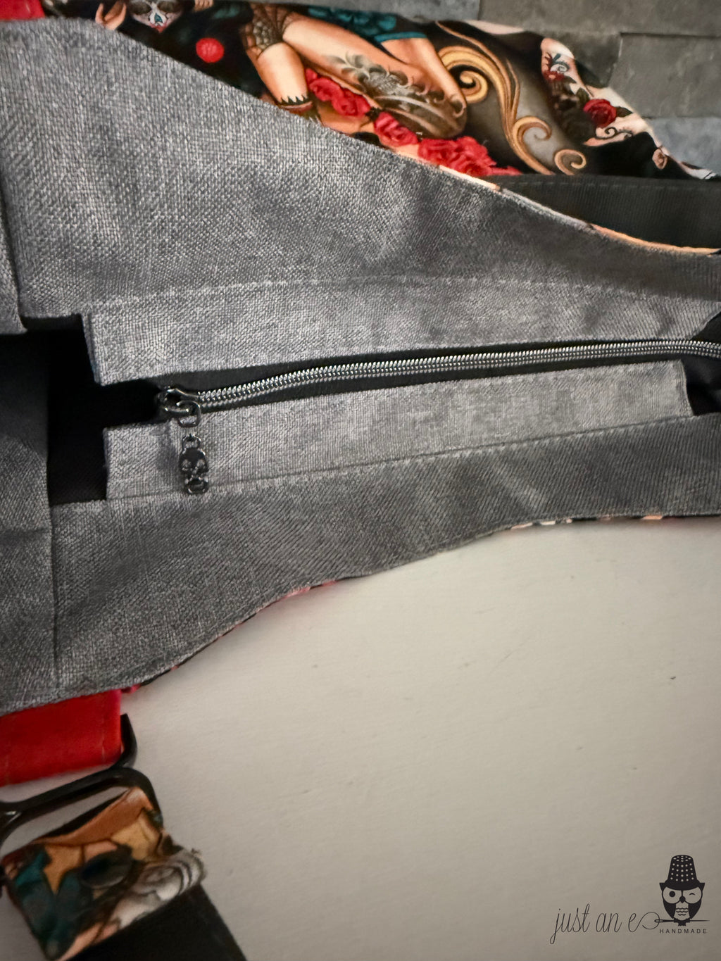 Dia de los Muertos Zip Top Tote