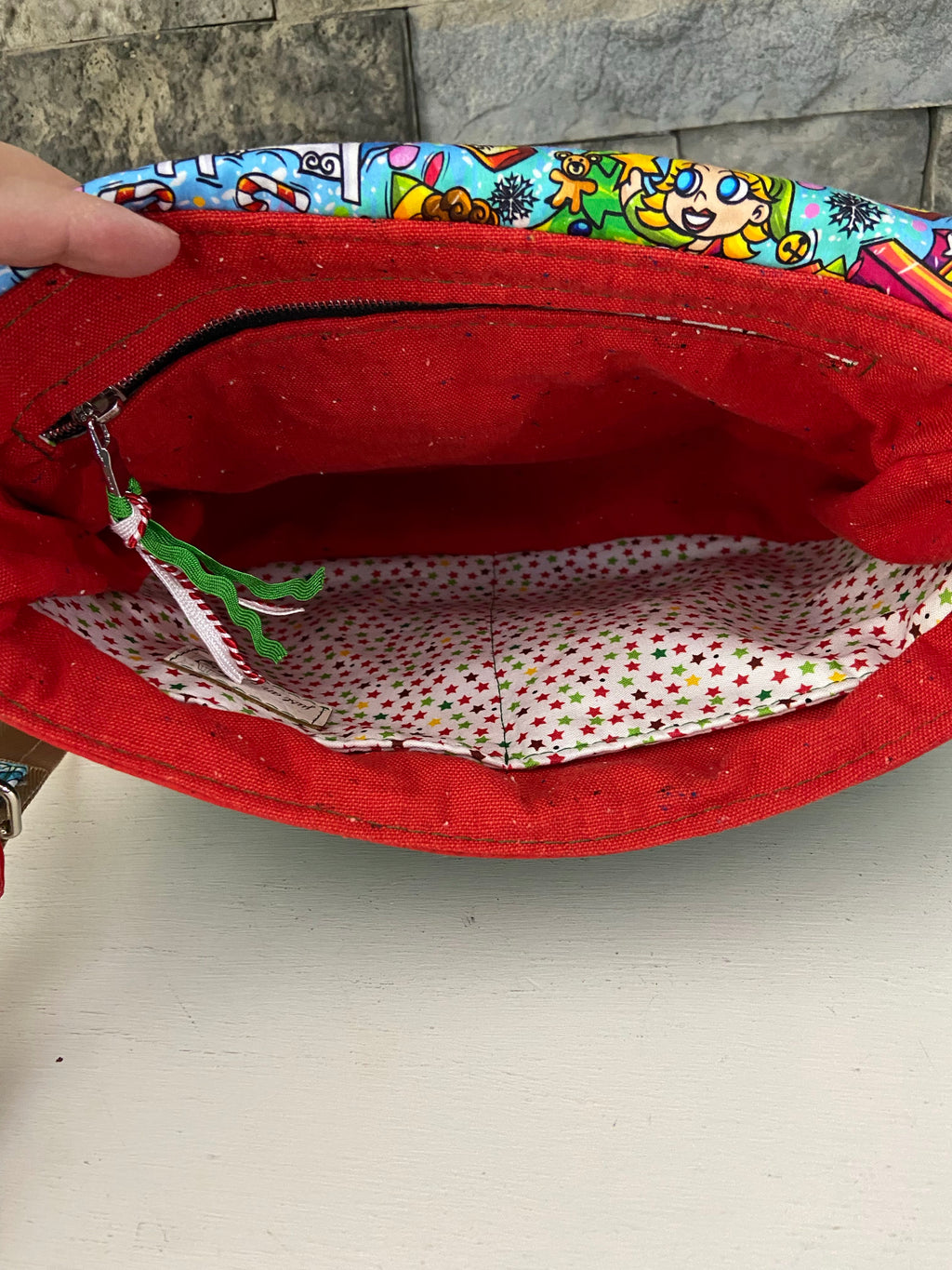 Christmas Cheer Satchel