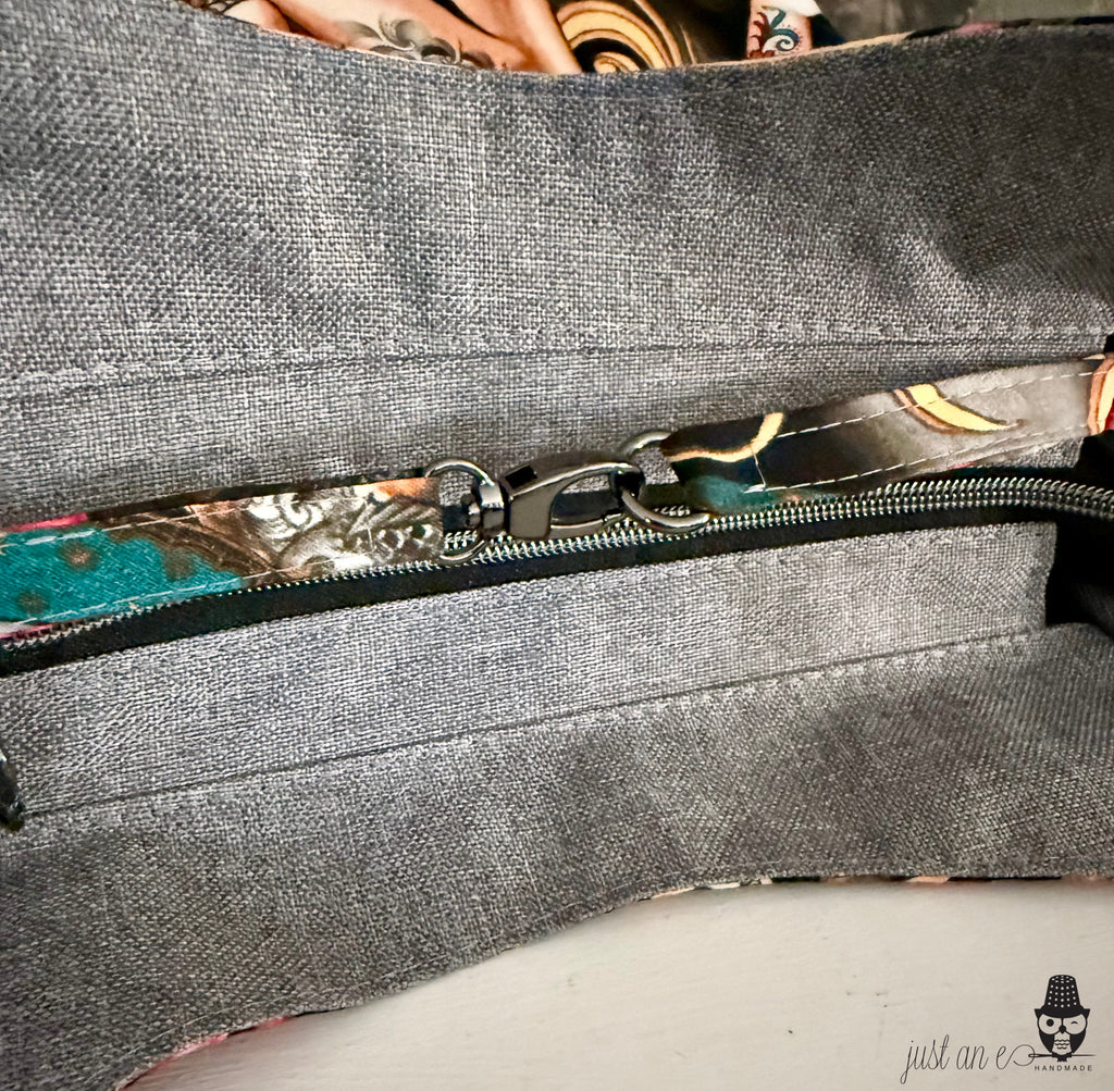 Dia de los Muertos Zip Top Tote