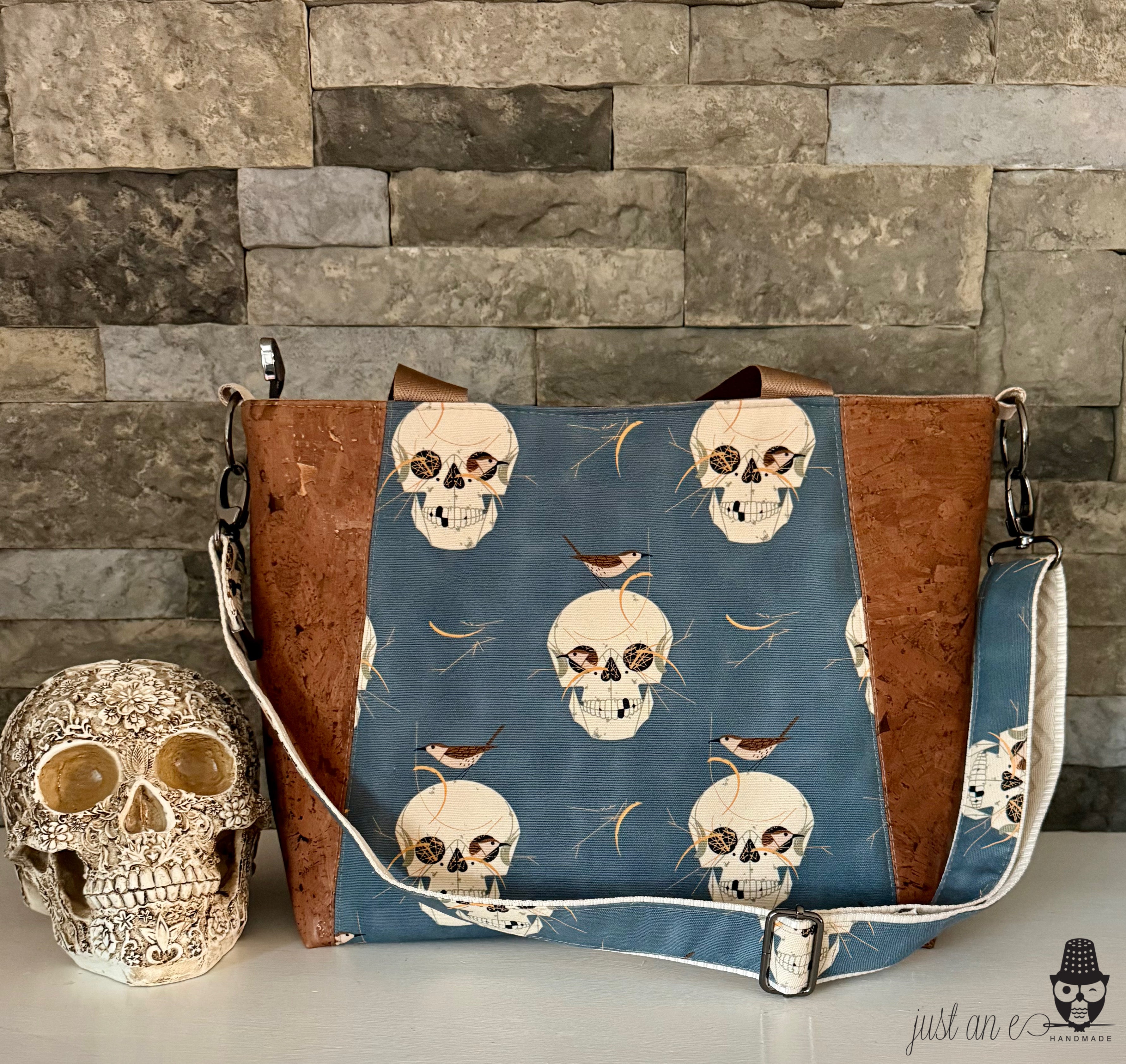 Skull Nest Everyday Tote