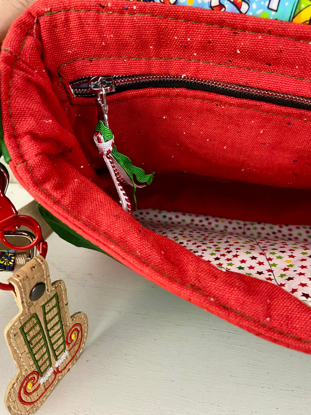 Christmas Cheer Satchel