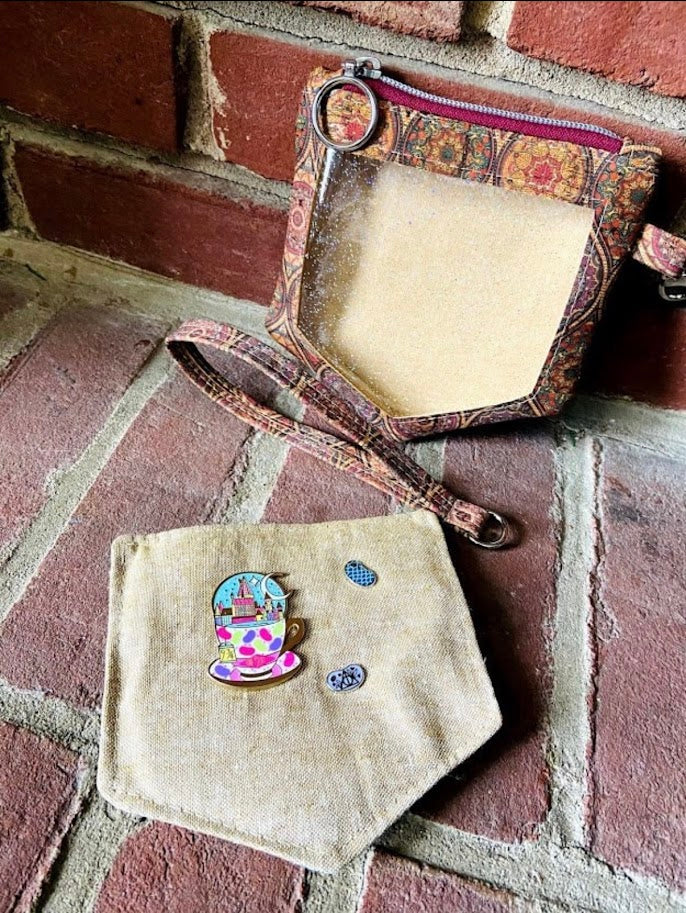 Presentation Pin Pouch - a PDF Pattern