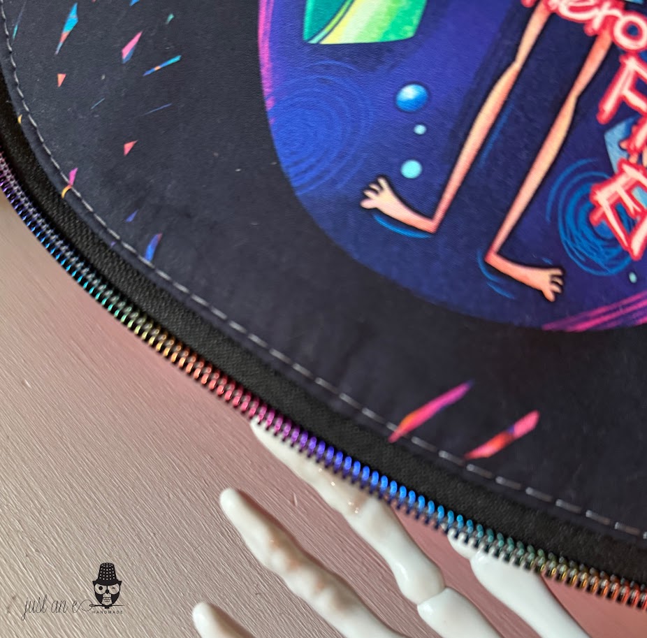 Superhero Stranger Things-inspired Retro Crossbody Bag