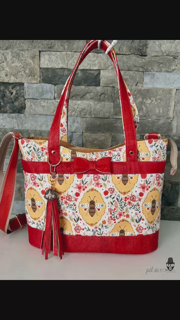 Springtime Bee Tote-Style Bag